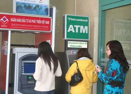 Đảm bảo cung cấp đủ tiền mặt cho người dân dịp Tết
