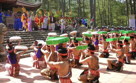 Tín ngưỡng thờ cúng tổ tiên - nét đẹp văn hóa Việt   