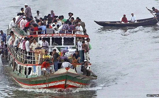 Bangladesh: Lật phà chở 200 hành khách