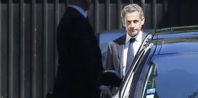Cựu Tổng thống Sarkozy chính thức bị truy tố 