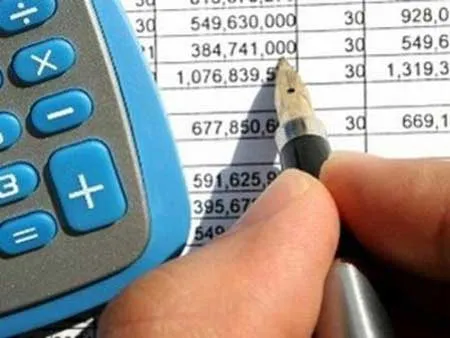 Nhiều DN niêm yết "quên" hoặc "nhầm" trong báo cáo tài chính