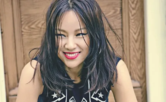 Lee Hyo Ri từng tự ti về đôi chân ngắn