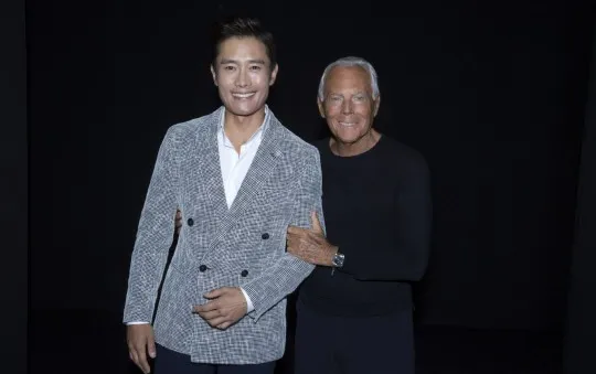 Lee Byung Hun vinh dự được gặp huyền thoại Giorgio Armani
