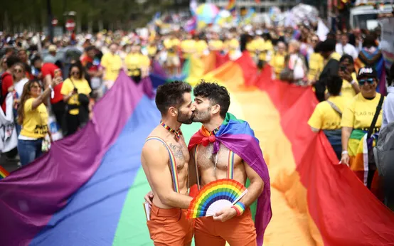 phong trào LGBT: Tin tức, Video, hình ảnh phong trào LGBT