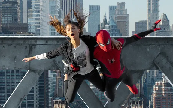 Trailer "Spider-Man: No Way Home" mở ra đa vũ trụ, 3 thế hệ Người Nhện sẽ  hội tụ?