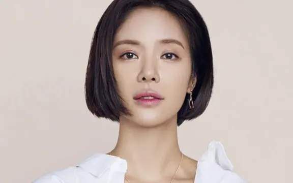 Hwang Jung Eum thừa nhận đã biển thủ hơn 3 triệu USD