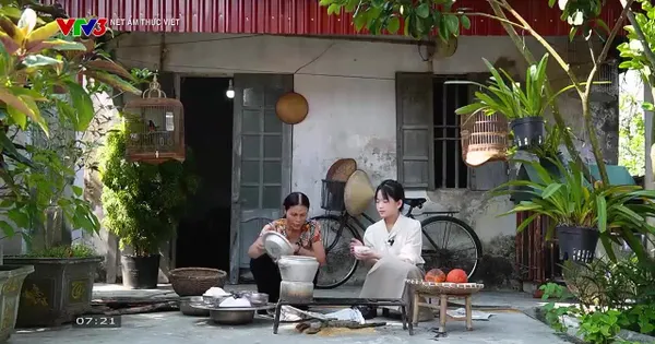 Nét ẩm thực Việt: Bánh rán gấc, quà của tuổi thơ - Video đã phát trên ...