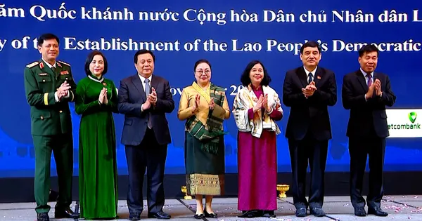 Vietnam accompanies Laos through 50 years of development
