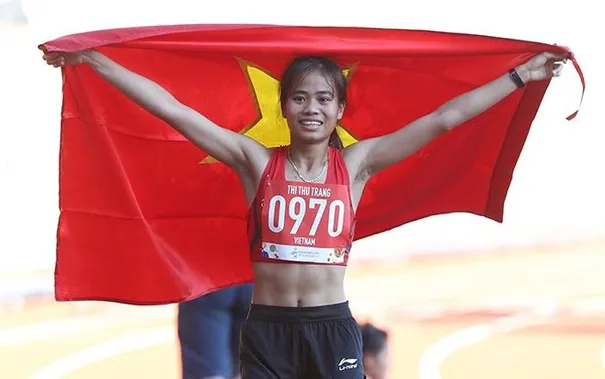 Cựu kỷ lục gia đi bộ Thu Trang: Đen sạm trên bãi tập, bươn chải mưu sinh và hành trình "ươm mầm" đặc biệt