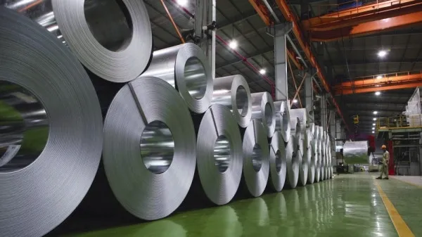 Nhu cầu thép toàn cầu dự báo tăng trở lại vào năm 2026