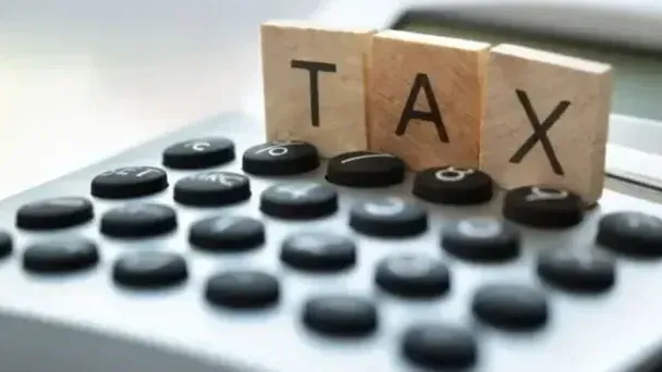 Hành vi nào được xác định là hành vi trốn thuế?