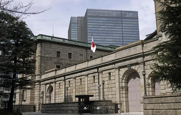 BoJ xem xét tạm dừng tăng lãi suất trong tháng 4