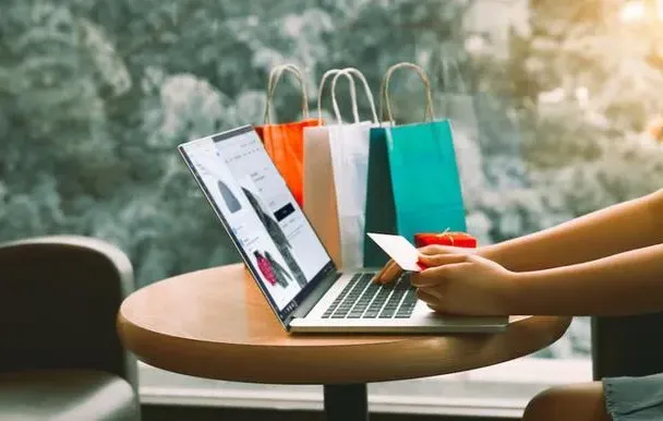 Đã xử lý trên 11.000 gian hàng thương mại điện tử có dấu hiệu sai phạm