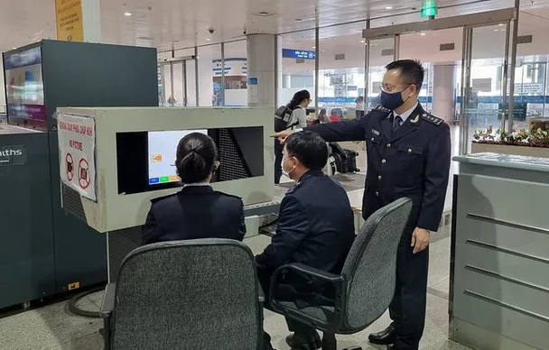 12 nhóm hàng hóa nhập khẩu phải làm thủ tục hải quan tại cửa khẩu nhập
