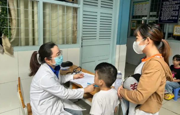 TP Hồ Chí Minh: 6 điểm tiêm vaccine phòng sởi trong ngày 4/3