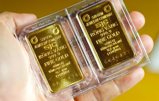 Giá vàng 21/04: Tiếp tục chạm mốc 118 triệu đồng/lượng