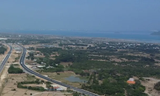 Bổ sung sân bay Vân Phong vào Quy hoạch hệ thống cảng hàng không quốc gia