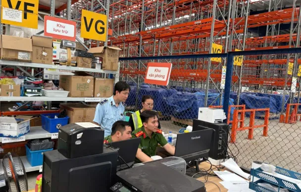 Bắc Ninh kiểm tra Công ty Á Châu, thu giữ hàng trăm nghìn sản phẩm nhập lậu