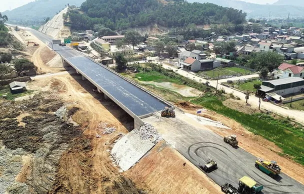 Giải ngân vốn đầu tư công đến hết tháng 5 ước đạt 22,2% kế hoạch