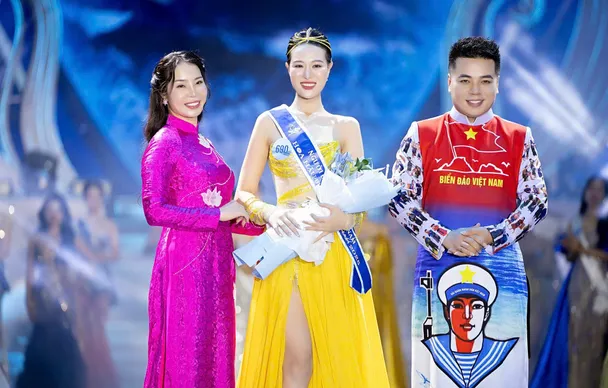 Phạm Thị Kim Oanh - Hành trình trưởng thành từ trái tim yêu biển