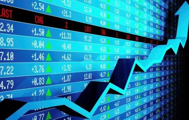 VN-Index tăng hơn 300 điểm sau 3 tháng