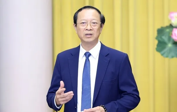 Lãnh đạo Bộ GD-ĐT giới thiệu quy định mới về lương giáo viên