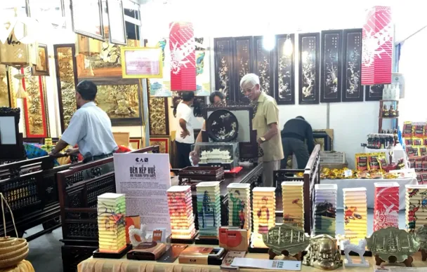 Hơn 50% hộ kinh doanh chưa được cơ quan thuế hỗ trợ áp dụng hoá đơn điện tử