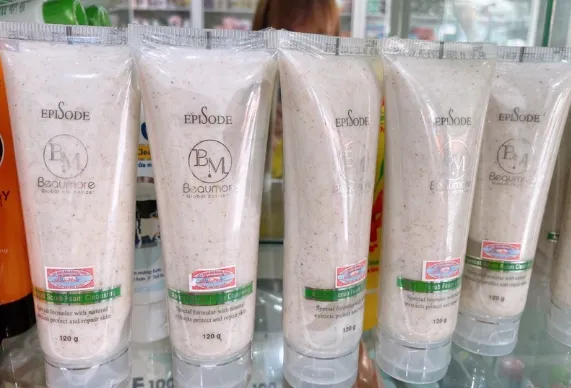 Thu hồi toàn quốc lô sản phẩm sửa rửa mặt vì chứa 2 chất không có trong thành phần công bố
