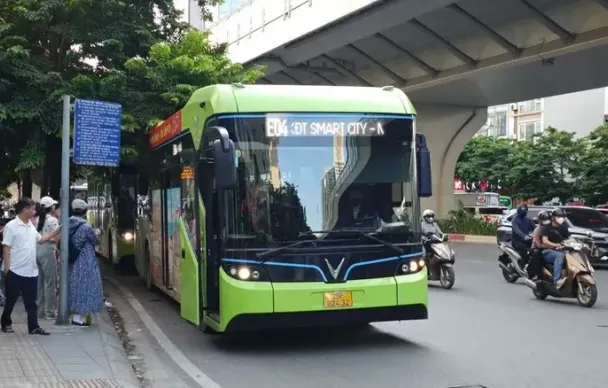 Hà Nội: Hỗ trợ 70% tiền lãi vay với doanh nghiệp vận tải mua xe buýt điện