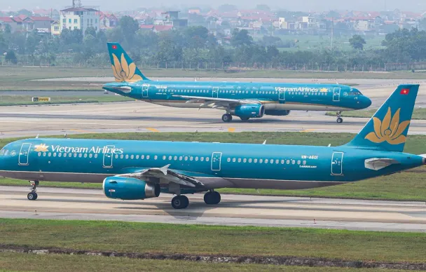 Tăng cường hàng trăm chuyến bay phục vụ Tết Bính Ngọ