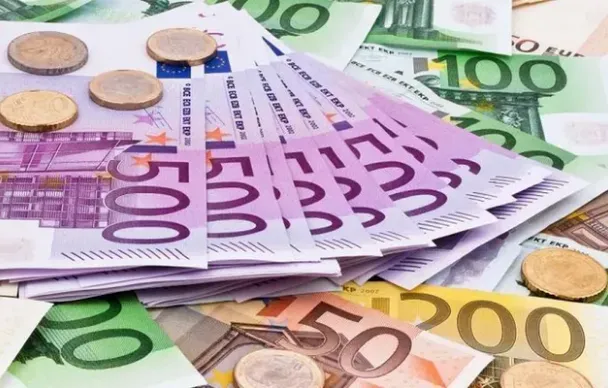 Đồng euro chạm đáy 7 tháng trước sức ép từ giá năng lượng và đồng USD
