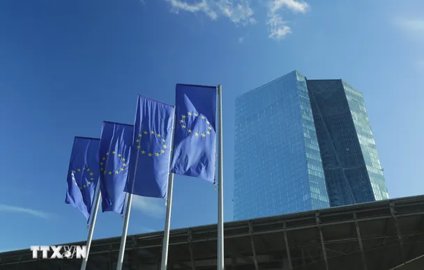 Các ngân hàng lớn dự báo ECB có thể tăng lãi suất vào tháng 4/2026