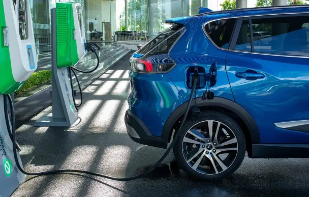 Đề xuất miễn lệ phí trước bạ ô tô điện đến hết năm 2030