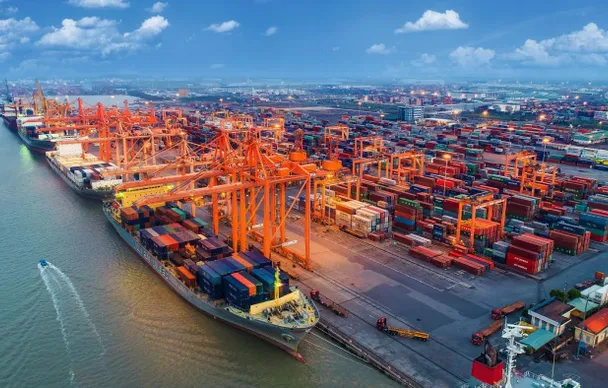 Kim ngạch xuất nhập khẩu vượt 445 tỷ USD trong 5 tháng