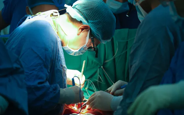 Việt Nam lần đầu ghép thành công đồng thời tim - phổi cho bệnh nhân suy đa tạng