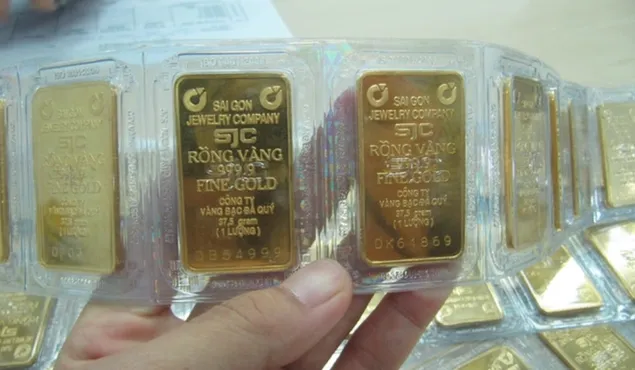 Giá vàng chưa dừng đà giảm