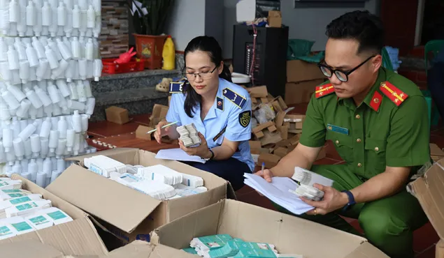 Hàng trăm mỹ phẩm bị rút số công bố: Doanh nghiệp âm thầm “rút lui” giữa lúc siết kiểm tra hàng giả