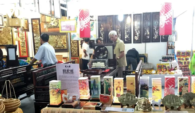 Hơn 50% hộ kinh doanh chưa được cơ quan thuế hỗ trợ áp dụng hoá đơn điện tử