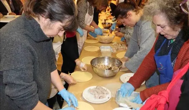 Nem, chả giò, bánh tráng Việt Nam “nhập gia” vào bếp Âu