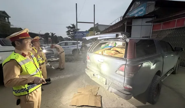 Tuyên Quang: Phát hiện, thu giữ trên 2,3 tấn thực phẩm không rõ nguồn gốc