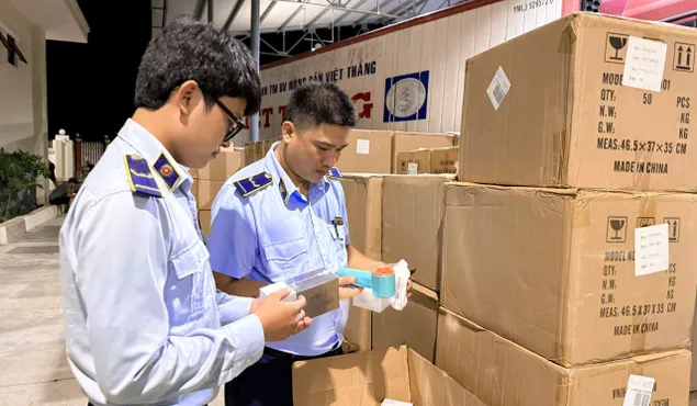 Đắk Lắk: Xử phạt 340 triệu đồng, tiêu hủy gần 99.000 sản phẩm vi phạm