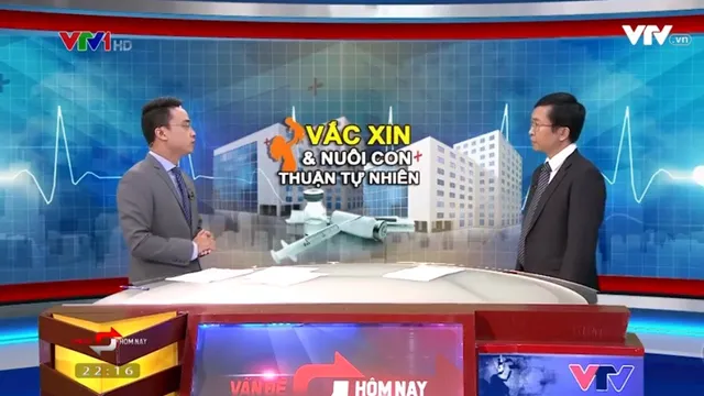 Nên tiêm vaccine hay nuôi con thuận tự nhiên?