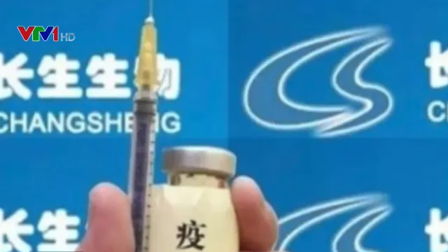 Trung Quốc: Ít nhất 145 trẻ em bị cho uống vaccine hết hạn