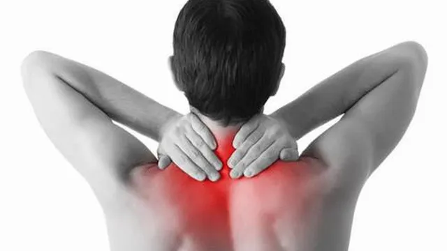 Chữa đau vai gáy bằng phương pháp y học cổ truyền