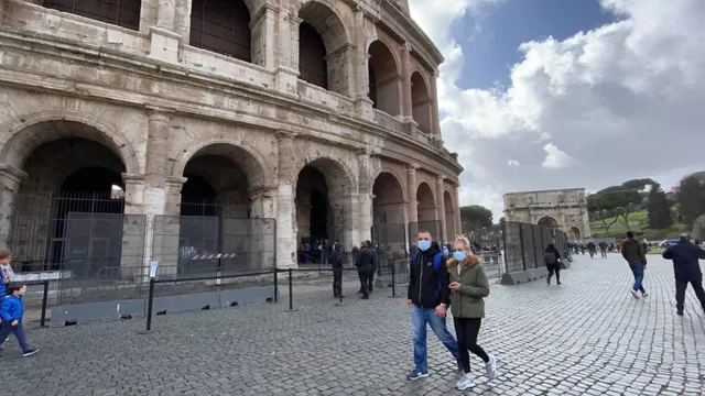Italy kiểm soát hiệu quả tình trạng lây nhiễm SARS-CoV-2