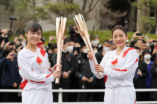 Tỉnh Osaka ngăn đoàn rước đuốc Olympic đi qua vì dịch COVID-19