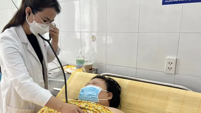 Sản phụ nặng 140kg với nhiều bệnh lý phức tạp vượt cạn thành công