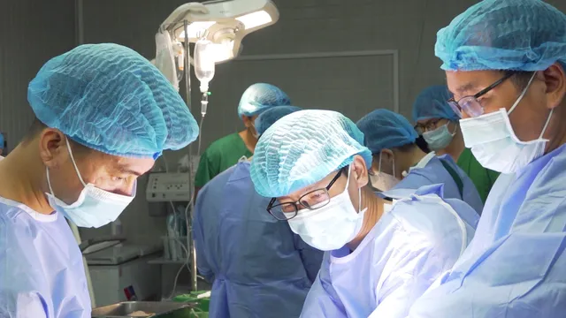 Lần đầu tiên tại Việt Nam: Ghép da từ người cho chết não