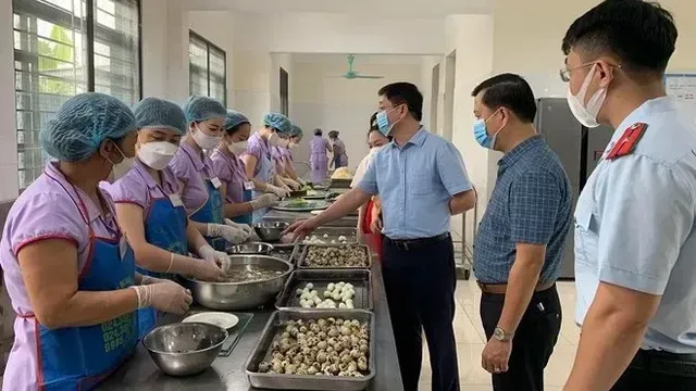 Tăng cường công tác bảo đảm an toàn thực phẩm