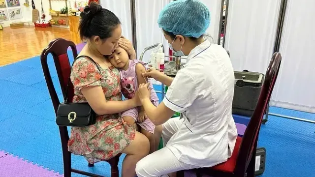 Infographic: Giảm tới 98% nguy cơ mắc bệnh sởi nhờ tiêm phòng vaccine
